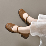 Prantsuse Retro Ruudukujulise Varbaga Madala Kontsaga Kingad Naiste &Uuml;he Pandlaga Rihmaga Paksu Kontsaga Mary Jane Kingad 35 pruun