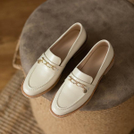Must Ehtne Nahk Lamedad Kingad Naistele Moodsad Oxfords Kuldsete Kettidega Slip-On Kontorisse Daamide Loferid Mokassiinid Vabaaja Lamedad Kingad Naistele 40 aprikoosi