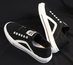 Suvised meeste kingad uued valged kingad slip-on laisad l&otilde;uendist meeste vabaaja tossud riidest kingad M803 39 must
