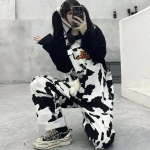T&auml;navakost&uuml;&uuml;m lehmamustriga naistele, mustvalge ruuduline kombinesoon, vabaaja Harajuku p&uuml;ksid, laiad p&uuml;ksid, hip-hop S must