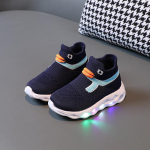 LED-valgustusega tossud Lastele Helendavad kingad Uued Armsad T&uuml;drukute Spordijalatsid Multikakujulised Poiste Vabaajajalatsid Hingavad Lastejalatsid Laste tossud 21-insole13.3cm sinine