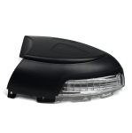 &Uuml;hilduv Volkswagen Tiguan tahavaatepeegli korpus 2009-2018 mudelitele: Tahavaatepeegli suunatule helkurklaasi raamikarp. Right - Passenger Side black