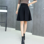 T&auml;navar&otilde;ivad seelikud Naiste keskmise pikkusega p&otilde;lvedeni naiste seelik elastne v&ouml;&ouml;koht, sile kangas 5 cm k&otilde;rge v&ouml;&ouml;kohaga seelik 2XL must