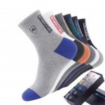 5 paari s&uuml;gis- ja kevadsokid meeste spordisokid vabaaja v&auml;rviga sobivad paksud soojad hingavad kvaliteetsed sokid EU 38-43 EUR 38-43(5 Pairs)