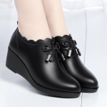 Wedge Heel pehmest nahast pehme p&otilde;hjaga suured naiste kingad Nahast kingad 42