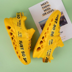 Meeste lendavad riidest kerged, hingavad ja mugavad tossud, naiste moodsad tossud, suured naiste kingad 39 kollane