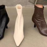 Vaba aeg Poolsaapad Naiste kingad Talvised terava varbaga kingad Naise &otilde;hukesed k&otilde;rged kontsad t&auml;ismetallist kaunistus, nahk, moodsad saapad 35 must