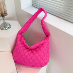 Talvise allatikandiga &otilde;lakott Moodne polsterdatud pelmeen, suure mahutavusega Crossbody kott 38x9x34cm valge