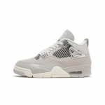 Air Jordan 4 Retro Frozen Moments EU 44 hall