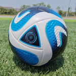 Uus masina kleebis Ei. 5 Jalgpall Plahvatuskindel Ja Kulumiskindel PU &Otilde;mblusteta Kuumliimitud T&auml;iskasvanud Noored &Otilde;pilased M&auml;ngu Treeningpall No. 5 ball (for regular 11-a-side use) sinine
