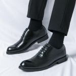 meeste Formaalne Jalats pitsiga Klassikaline Meeste Vabaaja Kleit &auml;rijalatsid Itaalia Oxfords Jalatsid Elegantne Brogue meeste must pulmajats 6.5 must