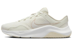 Nike Legend Essential 3 Polsterdus, Kulumiskindlad Madalad Treeningjalatsid Naistele Valge FJ1565-001 41