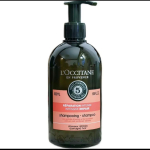 L'Occitane Intensiivselt taastav &scaron;ampoon 500 ml, 5 eeterliku &otilde;liga toitev &scaron;ampoon kuivadele, kahjustatud juustele ja peanahale one pc