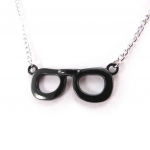 Les Tr&eacute;sors De Lily [J8265] - Collier cr&eacute;ateur 'Lunettes' noir must