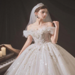 &Uuml;he &otilde;laga peamine pulmakleit 2023 Uus prantsuse stiilis pruutbanketiv&auml;ljaku stiilis elegantne ja pika sabaga pulmakleit XS