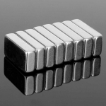 8tk 20x10x5mm N52 risttahukakujuline haruldaste muldmetallide neod&uuml;&uuml;mk&uuml;lmikumagnetid &uuml;litugev plokk 8Pcs