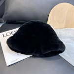 Armas saarma j&auml;nese karusnahast &auml;mbrim&uuml;ts talve naistele mitmek&uuml;lgne soe ehtsast karusnahast basseini m&uuml;ts N&auml;gu V&auml;ike karvane k&otilde;rvak&uuml;bar One Size (56-60cm) kreemikas