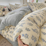 Neljaosaline komplekt, pestud puuvillane voodilina, tekikott, &uuml;hiselamu kolmeosaline komplekt 1.5m bed