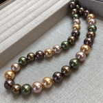 12M segav&auml;rviline Shijia p&auml;rlikee naiste v&auml;rviline helmestega kaelakett Maillardi s&uuml;gis-talvine uus kergluksuslik kampsunikett