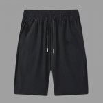 Meeste trendikas vahvlite kaheosaline vabaaja komplekt &ndash; l&uuml;hikeste varrukatega vest ja l&uuml;hikesed p&uuml;ksid L