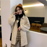 Naiste lai l&otilde;ikega velvetjakk - Korea stiil, mitmek&uuml;lgne kevad- ja s&uuml;gishooajaks, keskmise kuni pika pikkusega, 2022. aasta trend v&auml;iksematele suurustele