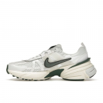 Nike V2K Run Fir Naiste Tossud FD0736-101 EU 36 roheline/valge
