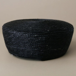 2026 Uus Looduslik 100% Rafia Fedora Baretid M&uuml;ts Naistele Suvine Prantsuse Retro Kuppel &Uuml;laosa Pillbox M&uuml;ts Naistele Puhkus Rannik Rohust M&uuml;ts black