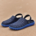 Suvised vabaaja sandaalid jalatsid Meeste universaalsed kulumiskindlad kingad Moodsad sandaalid meeste kingad Meeste rannasandaalid Baotou sandaalid &otilde;&otilde;nsad hingavad v&otilde;rkkingad 40 tumesinine v&auml;rv