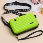 Mini plastikust kosmeetikakott naistele kohvri kujuga &otilde;lakott PVC v&auml;ike messenger kott mood reisikott roheline