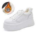 Four Seasons Uued naiste kingad Paksu tallaga suurendavad v&auml;ikesed valged kingad Naiste ehtsast nahast k&auml;snkook valge vabaaja spordijalatsid 34