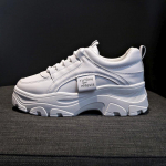 Kevadine uus koreakeelne versioon Daddy Kingad Naissoost &uuml;li&otilde;pilased Paksu p&otilde;hjaga t&otilde;stetavad spordijalatsid Naiste vabaajajalatsid Naiste Tide 35