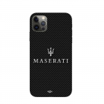 Coque Maniacase pour iPhone 14 Pro maserati blanc fond carbonne