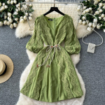 Kevad-suvised naiste V-kaelusega laternavarrukatega tikitud pitsist patchwork-&scaron;ikkkleidid v&ouml;&ouml;ga XL roheline