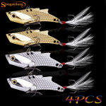 P&uuml;&uuml;gipeibutis 3D silmad Metallist kalap&uuml;&uuml;gis&ouml;&ouml;dad konksud Spinner kalap&uuml;&uuml;gis&ouml;&ouml;dad Bass Crankbaits varustuskonksud 4pcs