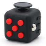 Fidget Cube, stressi ja &auml;revust leevendav m&auml;nguasi, mis sobib suurep&auml;raselt t&auml;iskasvanutele ja lastele[Kingiidee][L&otilde;&otilde;gastav m&auml;nguasi][Stressimaandaja][Pehme materjal] 4.2x4.2x4.2cm punane/must