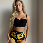 K&otilde;rge v&ouml;&ouml;kohaga k&otilde;vakattega bikiinid ujumisriided S kollane