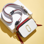 Trendikad &otilde;lakotid Moodsad naiste kotid Uued topeltlukuga v&auml;ikesed ruudukujulised kotid Retro vabaaeg mitmek&uuml;lgne veebikuulsuse crossbody kott