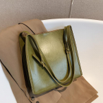 Kvaliteetsed naiste kandekotid L&auml;ikivast nahast ostleja &otilde;lakott Retro Suure mahutavusega Ostlemisk&auml;ekottid Luksuslik disaink&auml;ekott Daam 29x30x10cm