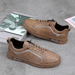 Meeste tossud 2024 Uued vabaaja lauajalatsid Puhas must Pehmest nahast kingad Veekindlad Libisemiskindlad Meeste Pehme tallaga Madala s&auml;&auml;rega Paeltega kingad 44 khaki