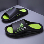 Meeste s&uuml;gisstiilis paksu tallaga sussid: Astumismugavusega libisemisvastased pl&auml;tud v&auml;ljas ja siseruumides 44-45