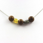 Pierres et Min&eacute;raux. Collier perles bois 8 mm + Opale jaune d'Australie + Labradorite de Chaine en acier inoxydable.