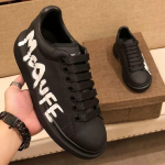 Puhtad Originaalsed McQueen Madalad Valged Kingad: Unisex grafitiga platvormtennised Size 43