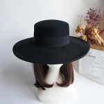Prantsuse Retro Must Paeltega Suure &Auml;&auml;rega Lai &Auml;&auml;r T&auml;navapilt Vill Villane Lame &Uuml;laosaga M&uuml;ts Naiste S&uuml;gis Ja Talv V&auml;liskaubandus Kerge Laua Vilt M（56-58cm） black
