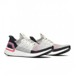 adidas UltraBoost 19 Selge Pruun B37705 EU 40.5 pruun/puhas