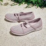 Skechers naiste Mary Jane k&auml;imissussid US 5.5