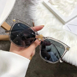 Suvised ruudukujulised p&auml;ikeseprillid naistele Mood Trendikas stiilis p&auml;ikeseprillid Vintage Shades Kaitseprillid UV400 Kaitse T&auml;navar&otilde;ivad Prillid