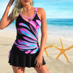 Naiste &otilde;lapaeltega ujumistrikoo lilla mustriga bikiinidega l&uuml;hikesed ujumistrikoo S must