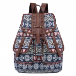 Etnilise stiiliga retromustriline seljakott, l&otilde;uendist naiste kott Moodne ja isikup&auml;rastatud reisin&ouml;&ouml;riga v&auml;ike seljakott