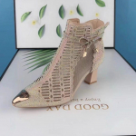 Marli v&auml;ljal&otilde;ikega k&otilde;rge kontsaga naiste lihtsad 2024 uue moega mitmek&uuml;lgsed mugavad hingavad pehme tallaga naiste sandaalid s&uuml;gisajaks 35