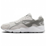 Nike Air Huarache Runner Light Iron Ore Nike DZ3306-004 42.5 hall v&auml;rv